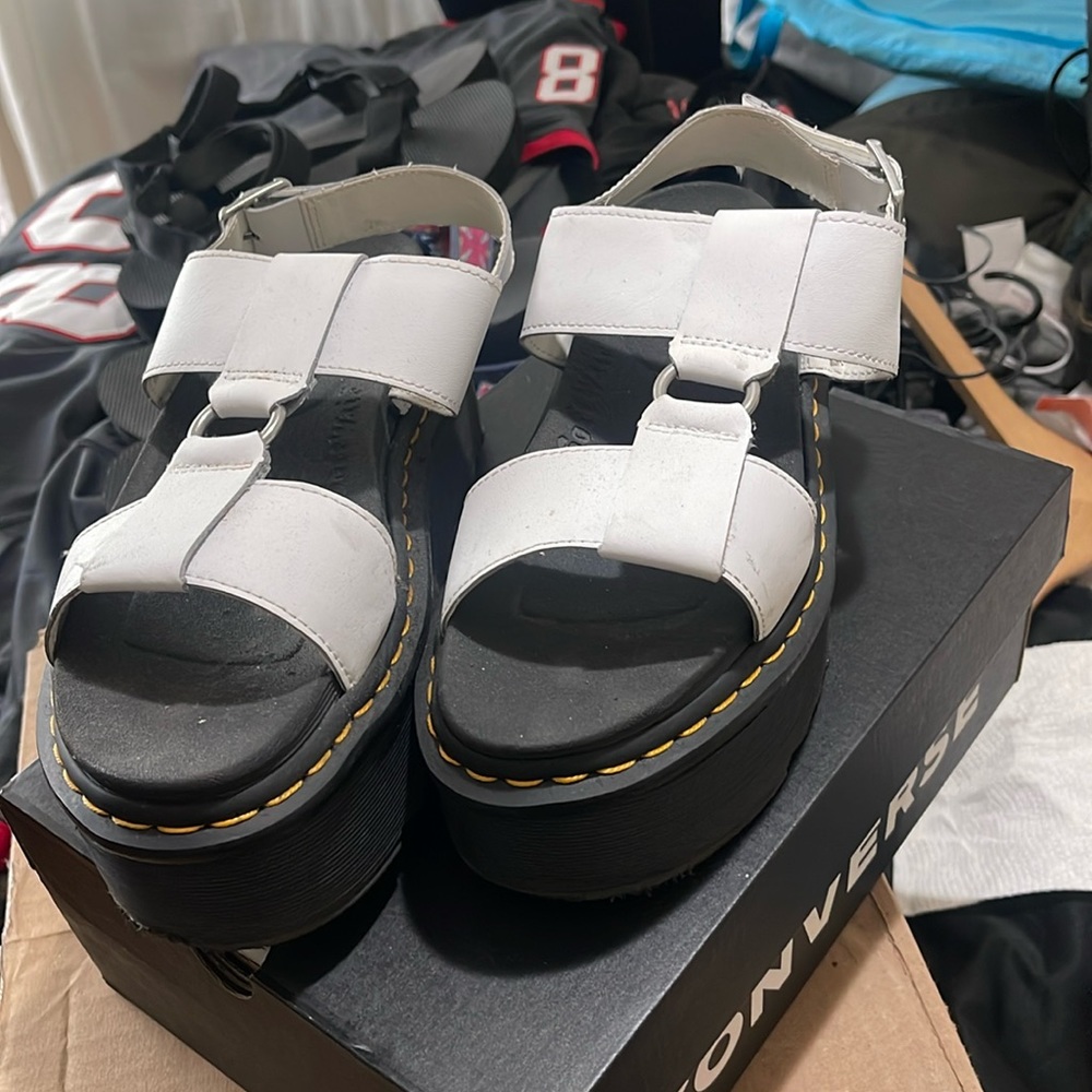 White platform doc marten  Francis sandals. Size 9